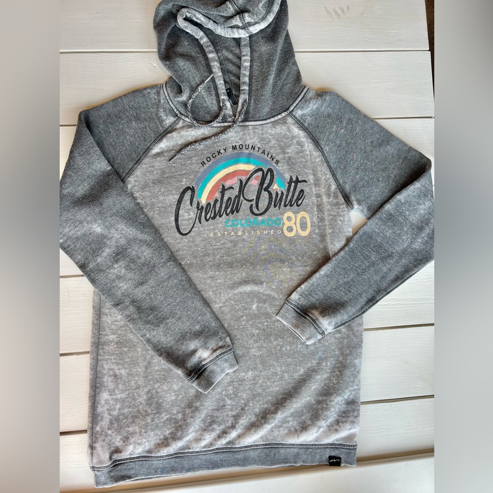 Crested Butte Light Weight Soft Gray Hoodie Rainbow Size Large